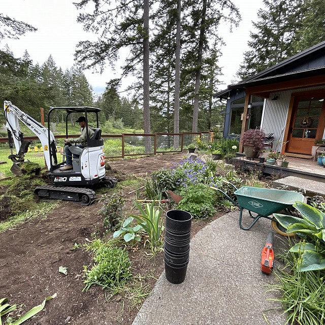 bulter-blvd-landscaper-nanaimo-03