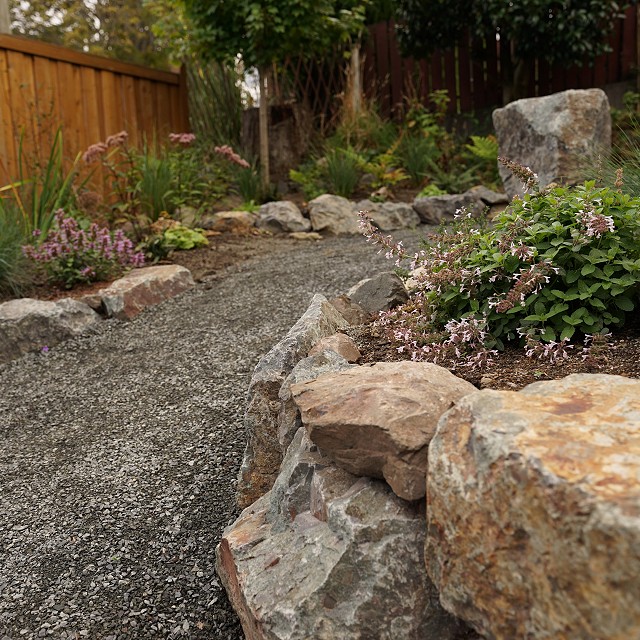 departure-bay-landscaper-16