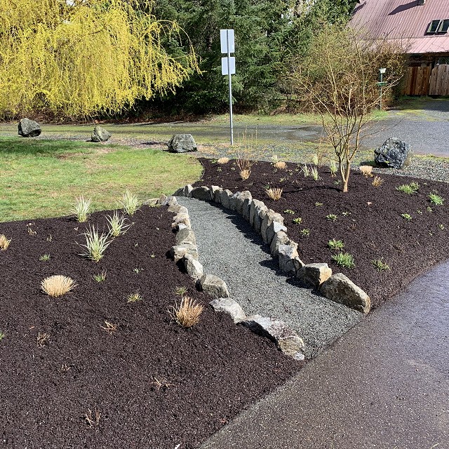 higgin-garden-nanaimo-30