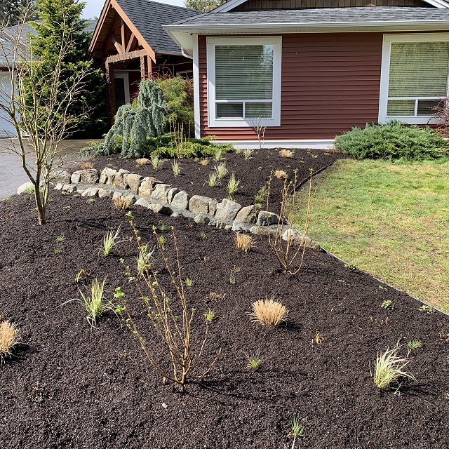 higgin-garden-nanaimo-51