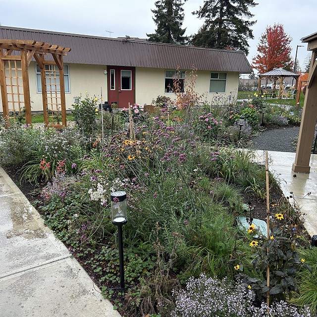 kiwanis-garden-landscape-23