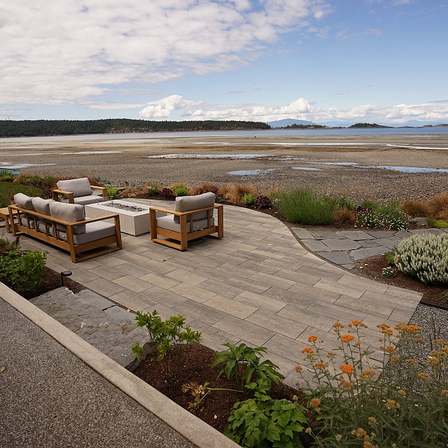 paving-stone-patio-1