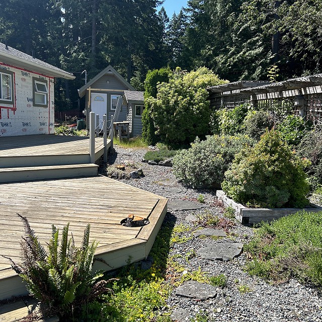 protection-island-landscaping-02