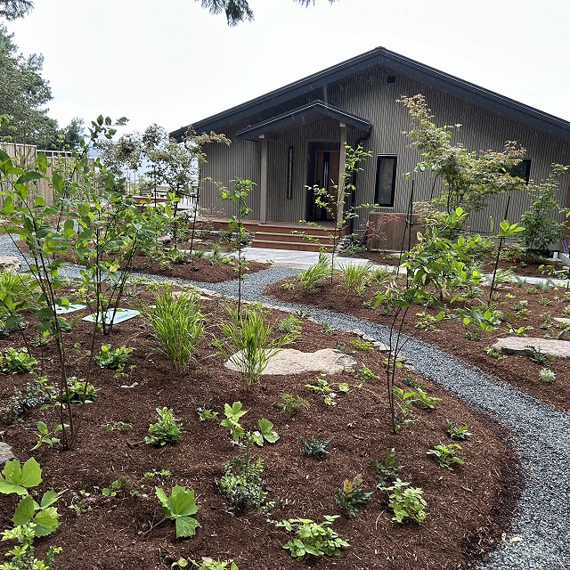 protection-island-landscaping-21