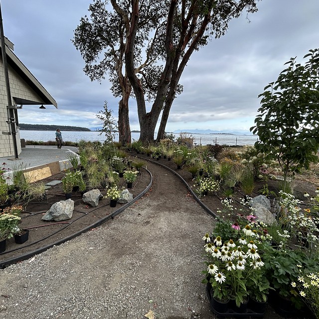 seaside-garden-nanaimo-20
