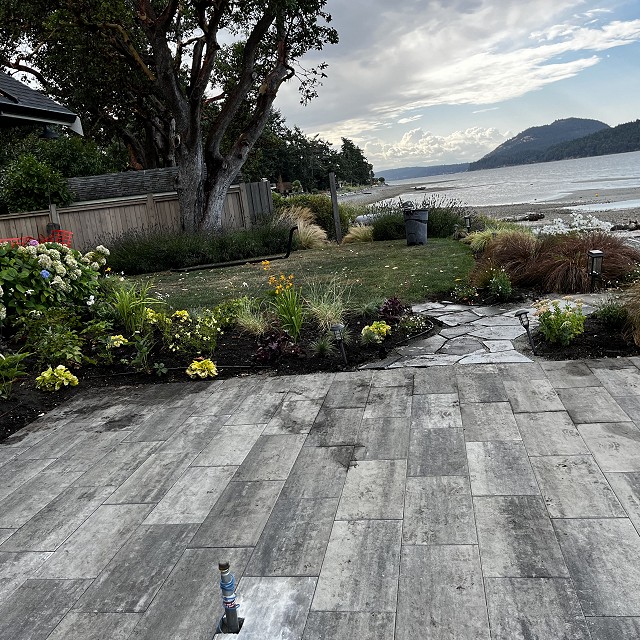 seaside-garden-nanaimo-25