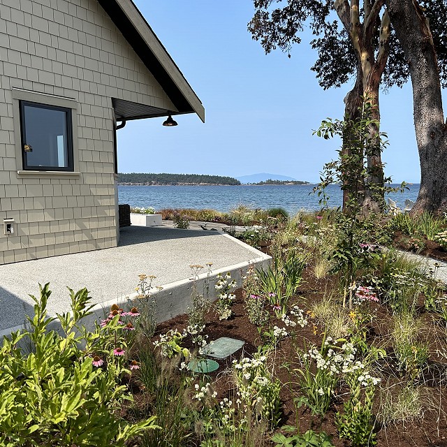 seaside-garden-nanaimo-31