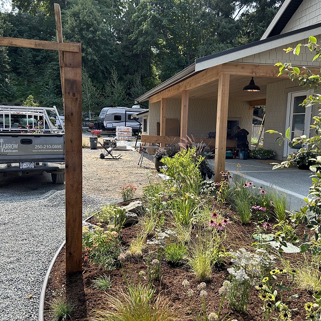seaside-garden-nanaimo-34