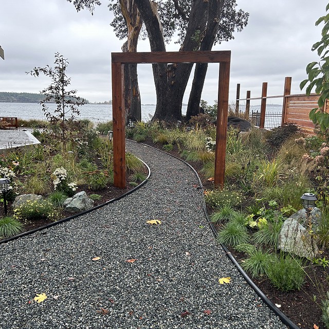 seaside-garden-nanaimo-37