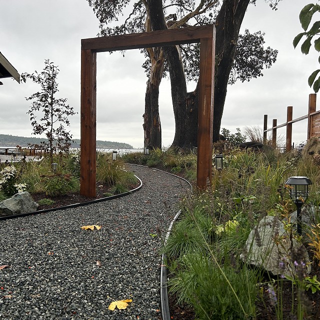 seaside-garden-nanaimo-38