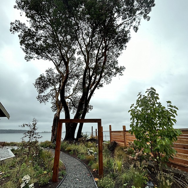 seaside-garden-nanaimo-40