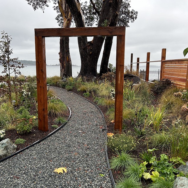 seaside-garden-nanaimo-42